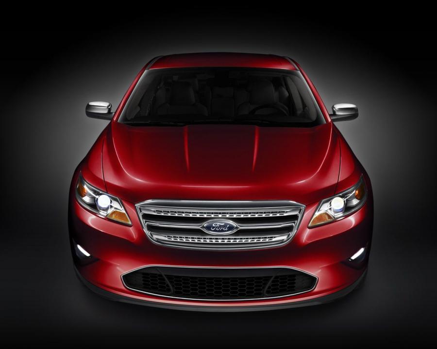 Ford Taurus 2010 года  (фото 84 из 161)
